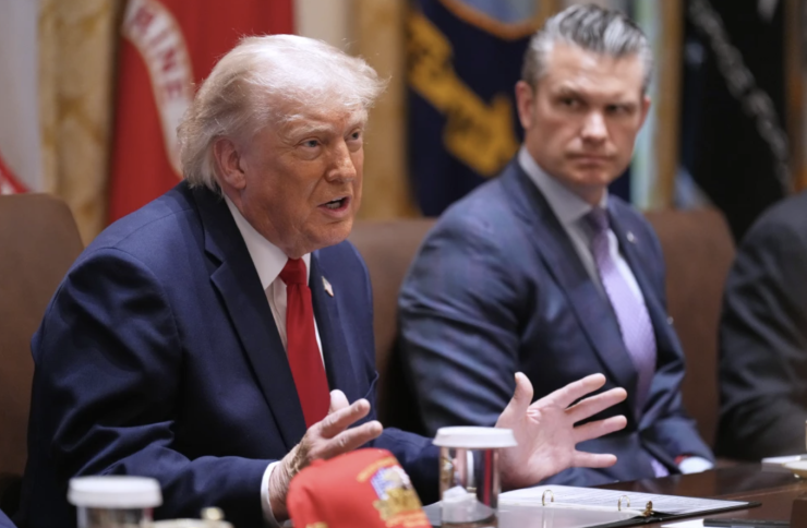 Ông Donald Trump nói Iran “đầu hàng vô điều kiện” - 1