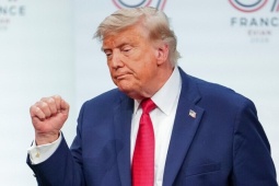 Ông Trump: Quyền lực của tôi không có giới hạn