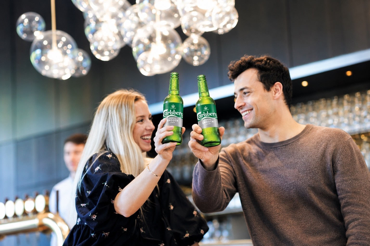 Điều gì tạo nên vị bia êm mượt của Carlsberg Smooth? - 1