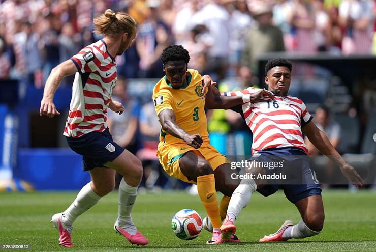 Trực tiếp bóng đá Mỹ - Australia: Đi tìm bàn thắng thứ 3 (World Cup)
