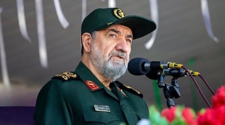 Iran đặt 'lằn ranh đỏ' về eo biển Hormuz trong mọi thỏa thuận hòa bình - 1