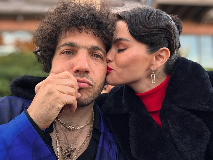 Benny Blanco và vợ, diễn viên - ca sĩ Selena Gomez. Ảnh: Instagram
