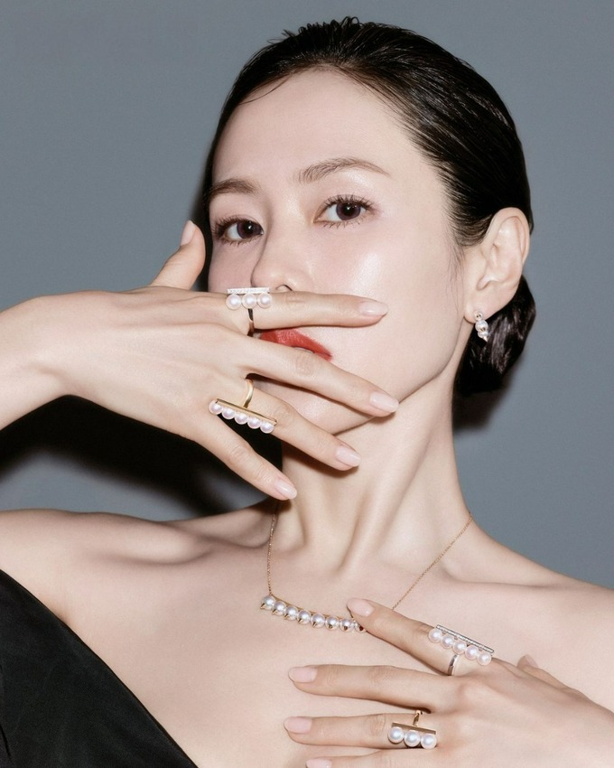 'Vẻ đẹp vượt thời gian' của Son Ye Jin - 3
