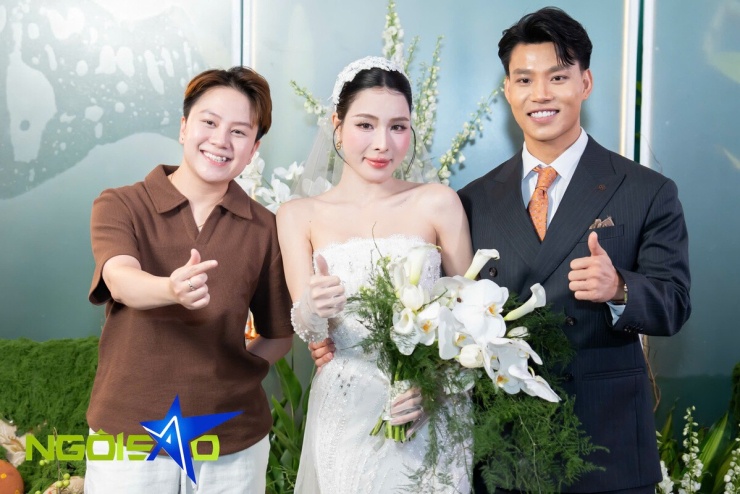Hòa Minzy, Công Phượng và dàn sao dự cưới cầu thủ Văn Thanh - 11