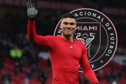 Nóng Casemiro đồng ý về Inter Miami giữa World Cup, Messi góp công lớn