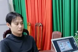 Đối tượng thu tiền bảo kê tiếp viên quán karaoke ra đầu thú