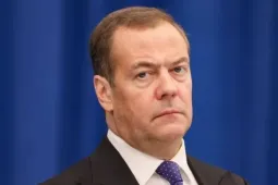 Ông Dmitry Medvedev phát tín hiệu cứng rắn nhằm vào Ukraine