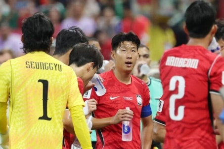 World Cup 2026 ngập quảng cáo, đài truyền hình kiếm bộn tiền