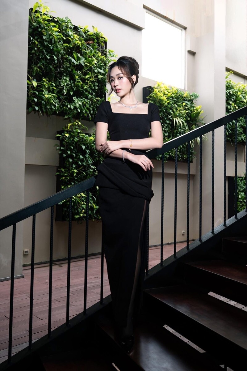 Ban Mai gợi cảm ngoài đời. 
