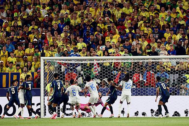 Trực tiếp bóng đá Brazil - Haiti: Alisson lại ngăn cản Haiti ghi bàn (World Cup) (Hết giờ) - 7
