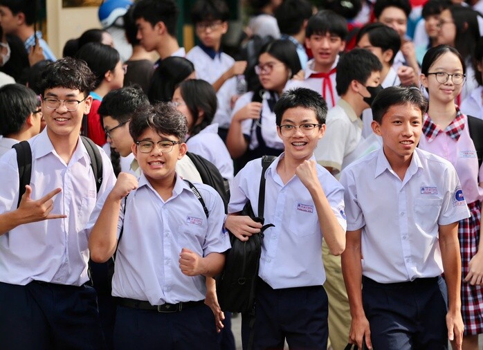 Thí sinh tham dự kỳ thi lớp 10 năm 2026 tại TPHCM.