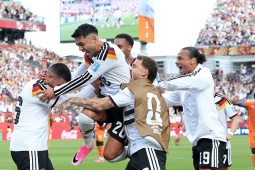 Anh hào vào vòng 1/16 World Cup: Đức đoạt vé sớm