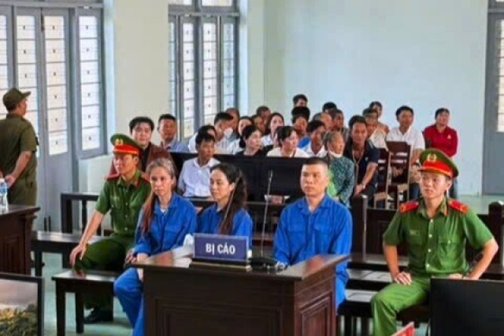 Giam lỏng người thân để trừ tà, 3 chị em ruột bị phạt tù