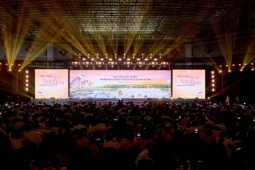 Bàn giao thấp tầng, trao sổ đỏ căn hộ, Sun Urban City tiếp tục kiến tạo niềm tin