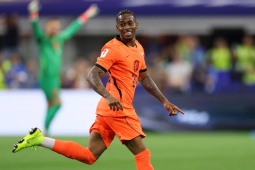 Trực tiếp chuyển nhượng 22/6: Arsenal muốn tranh Summerville với MU