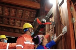 Tôi có tiền tại sao tôi không được dùng nhiều điện?
