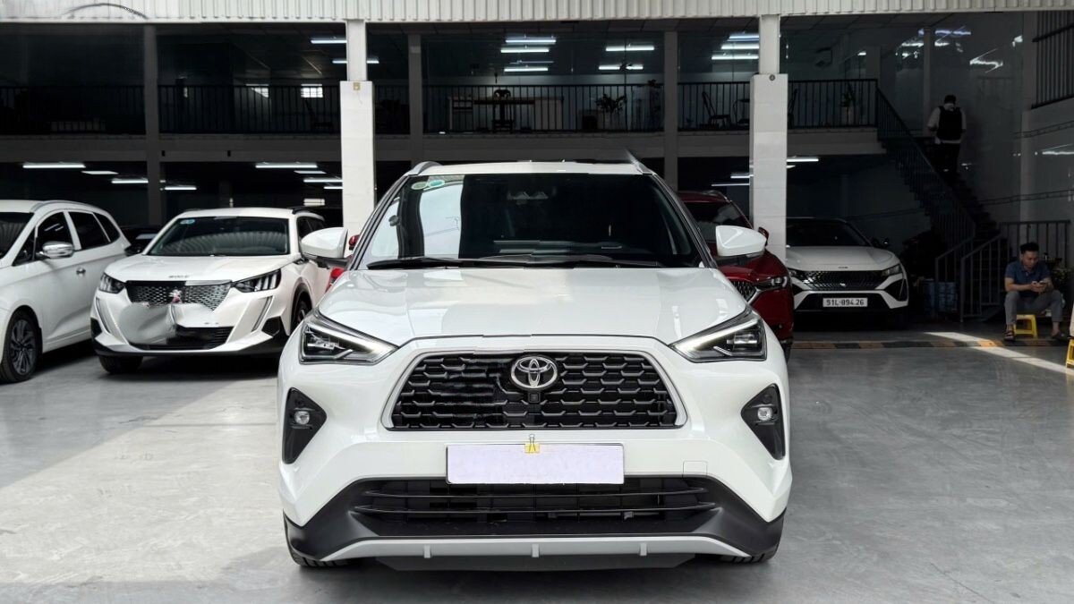 Ảnh thực tế một chiếc&nbsp;Toyota Yaris Cross đời 2025 được rao bán.