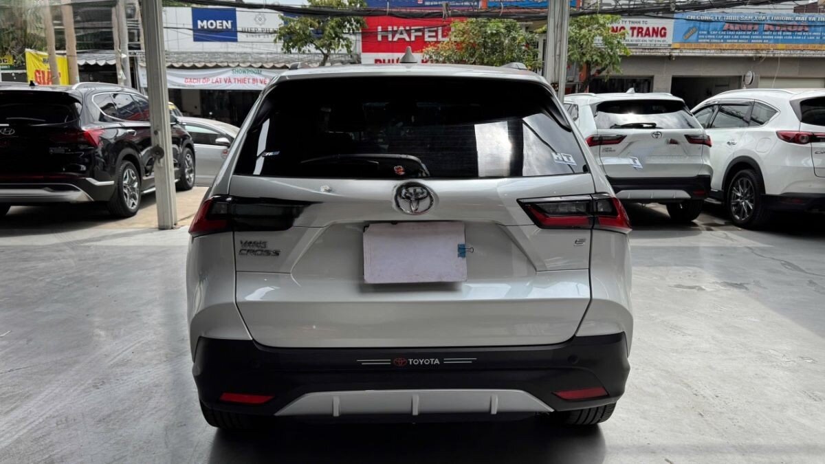 Ảnh thực tế một chiếc&nbsp;Toyota Yaris Cross đời 2025 được rao bán.