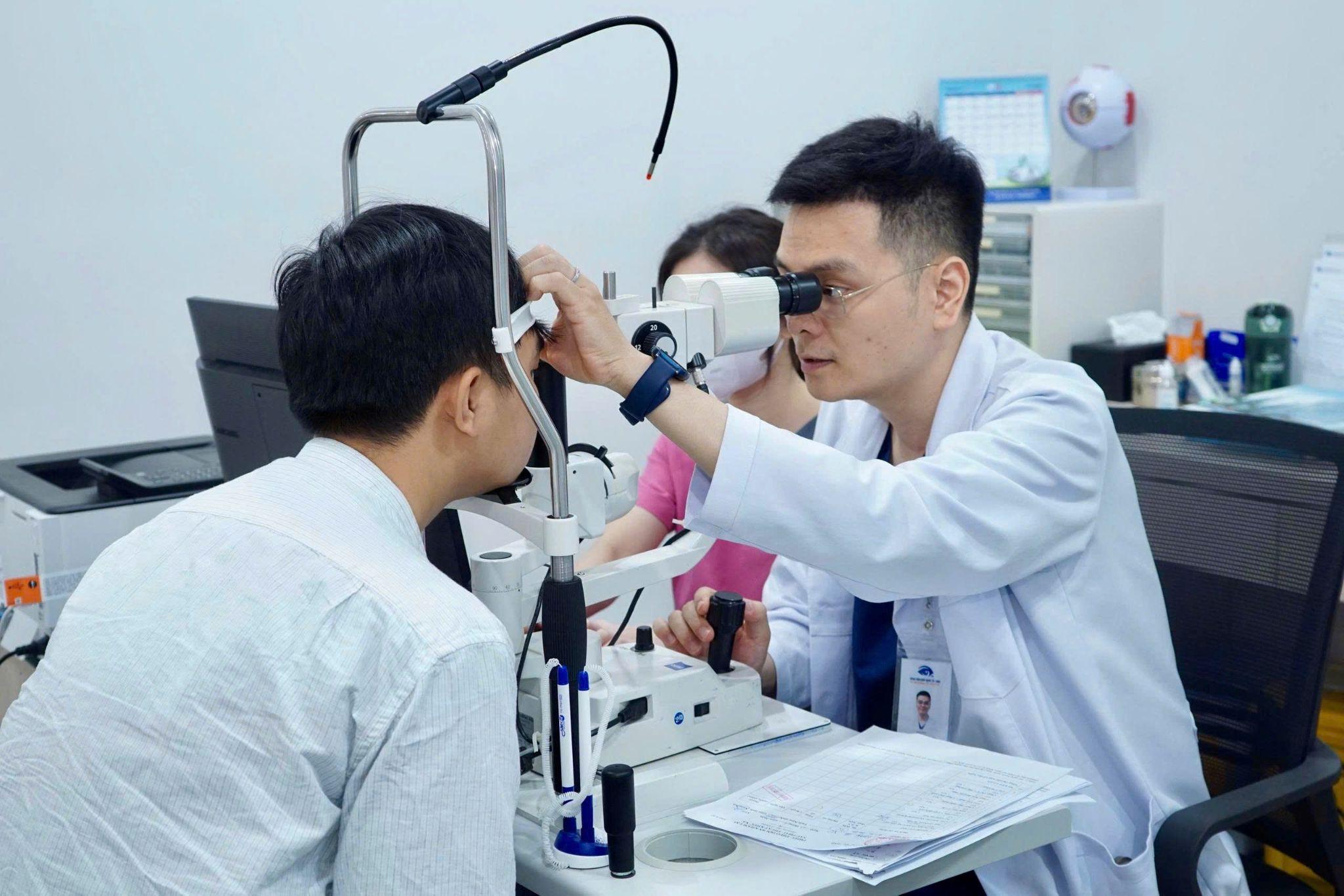 Đa dạng công nghệ phẫu thuật khúc xạ mở ra cơ hội sở hữu thị lực rõ nét và tận hưởng trọn vẹn những trải nghiệm trong cuộc sống. 
