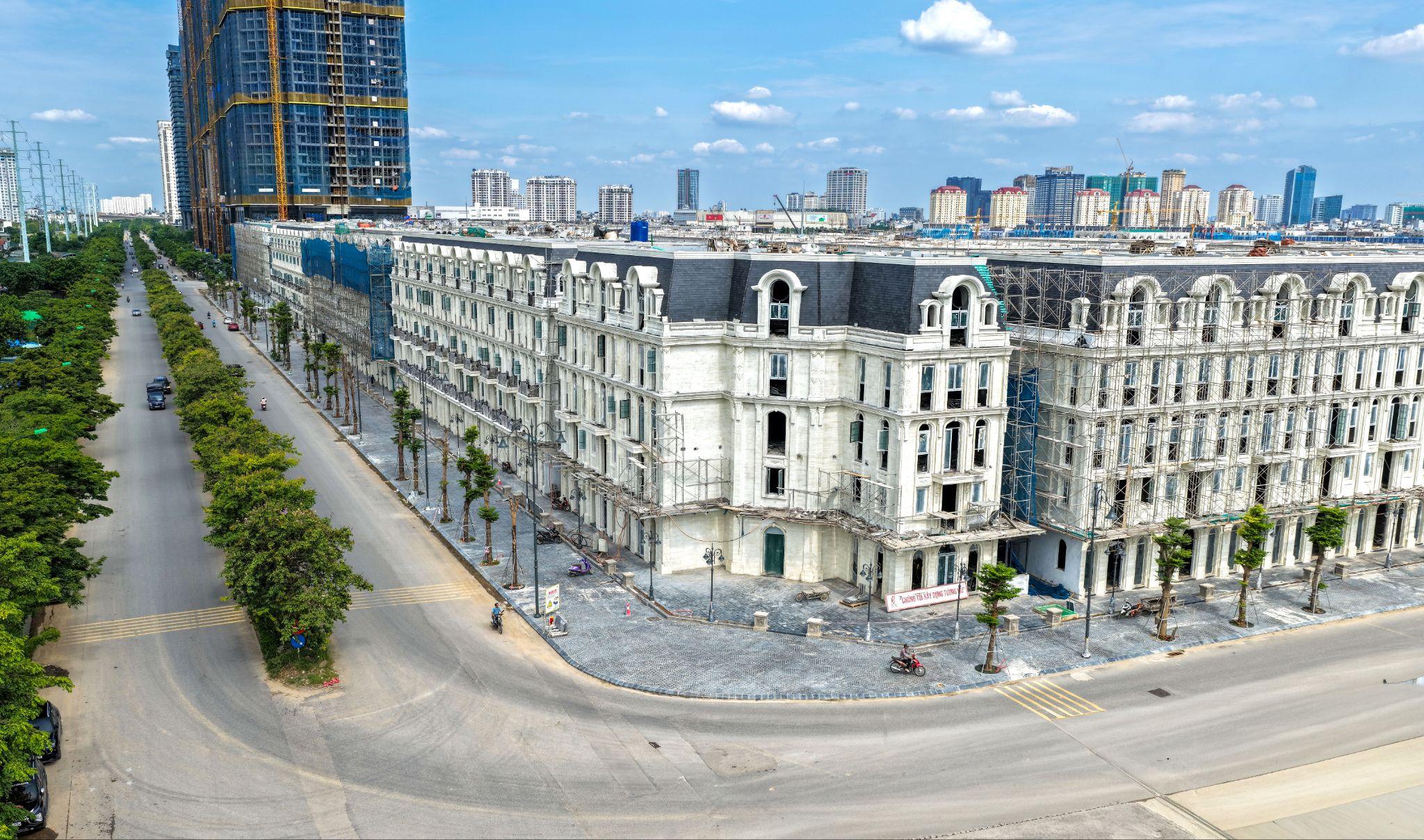 Một tuyến phố thương mại Châu Âu sầm uất đang dần thành hình tại Ciputra