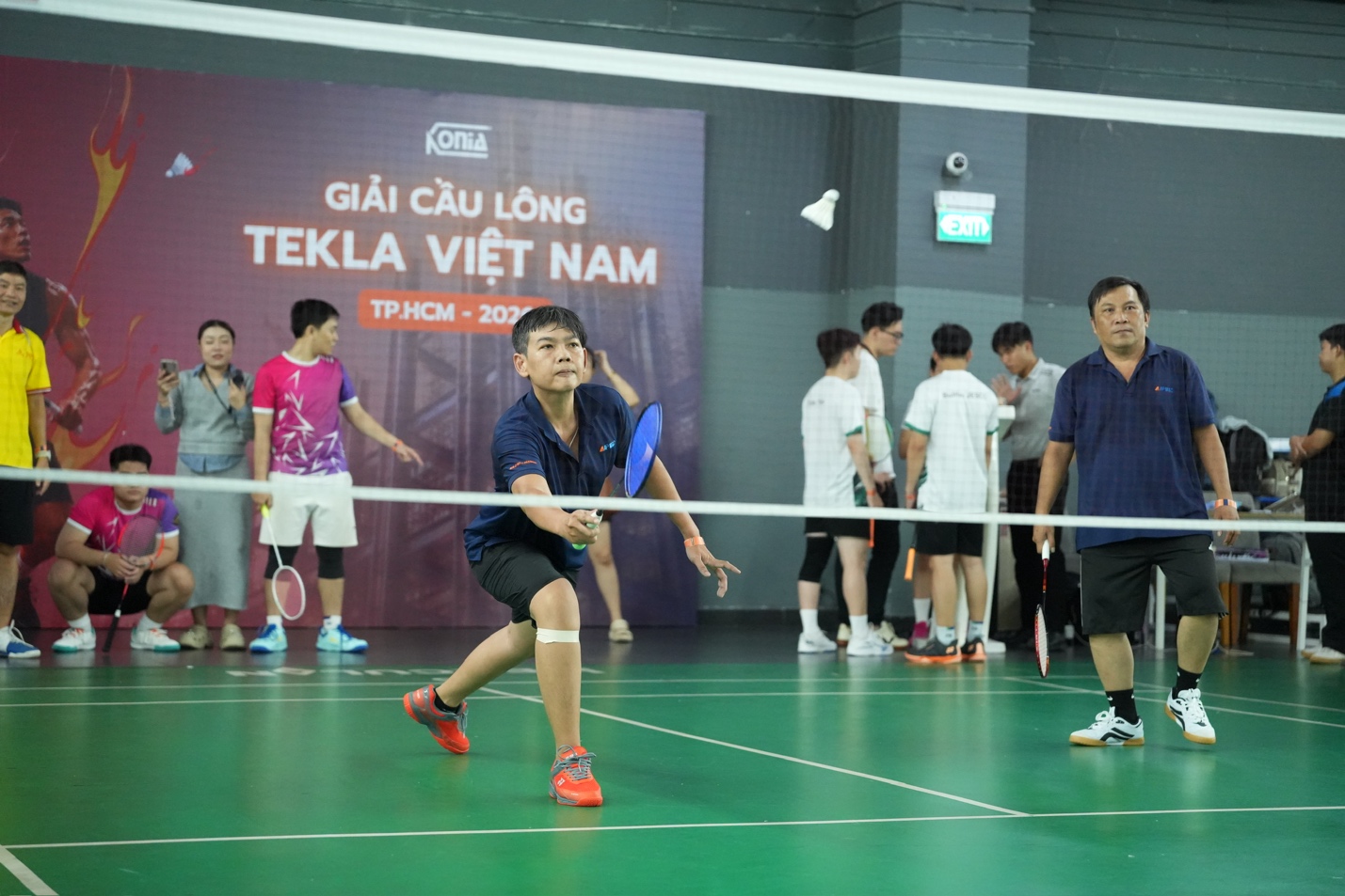 Hết mình trên sân đấu – Gắn kết trong công việc