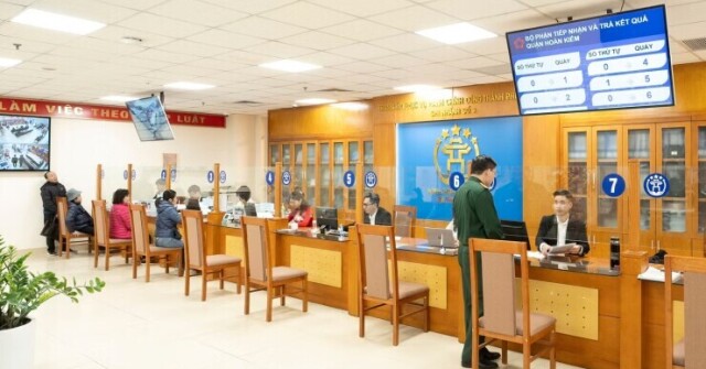 Thông tin quanh vụ việc cụ bà gần 100 tuổi được yêu cầu đến phường làm thủ tục hành chính