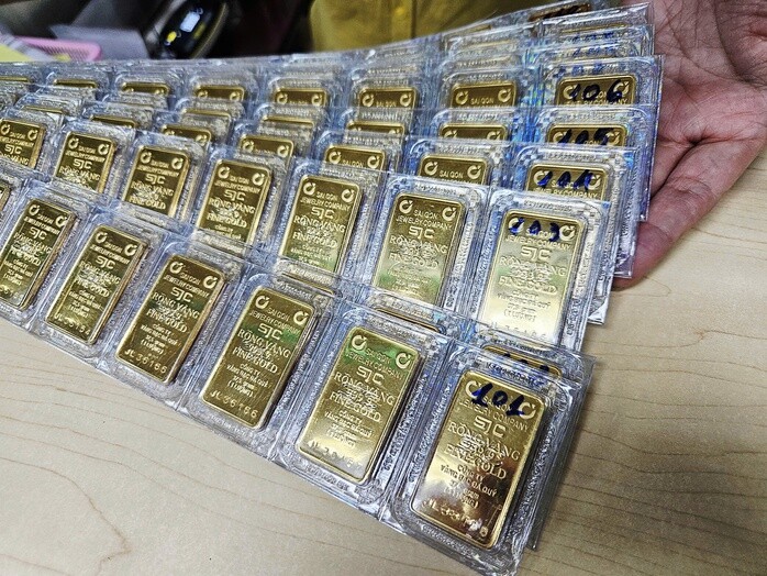Cuối ngày 23-6, giá vàng miếng SJC, vàng nhẫn tiếp tục rớt mạnh