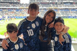 Messi lập kỷ lục vĩ đại ở World Cup, vợ đẹp Antonela tri ân theo cách đặc biệt