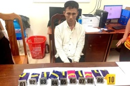 Bắt Hải "thầy" cùng hơn 2.000 viên hồng phiến ở Quảng Trị