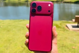 Bảo vệ màn hình của iPhone 18 Pro gần như xác nhận thiết kế