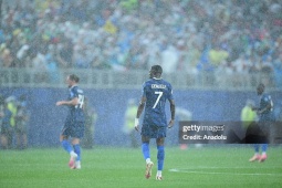 Pháp đấu Iraq trở thành trận đầu tiên ở World Cup 2026 phải tạm hoãn do thời tiết xấu