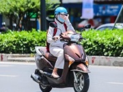 Thông tin mới về đợt nắng nóng đặc biệt gay gắt ở miền Bắc, miền Trung