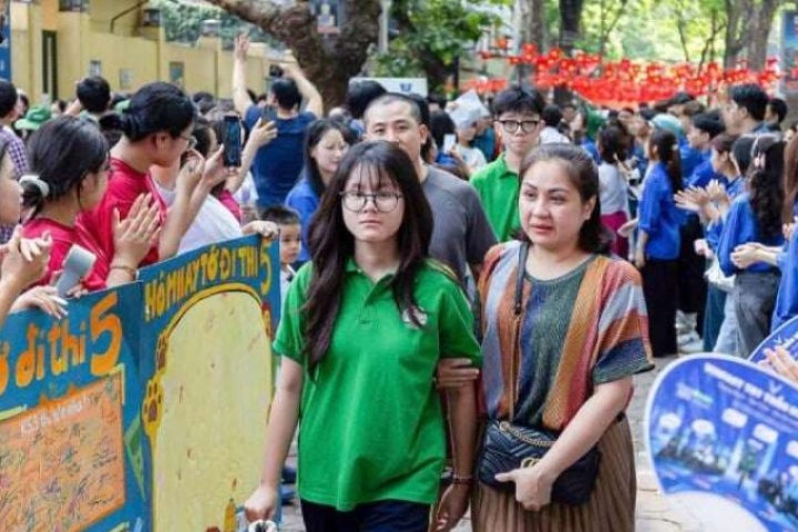 Không còn học theo khối A, B, C, D: Chọn tổ hợp nào vào lớp 10 để con đường xét tuyển đại học rộng mở?