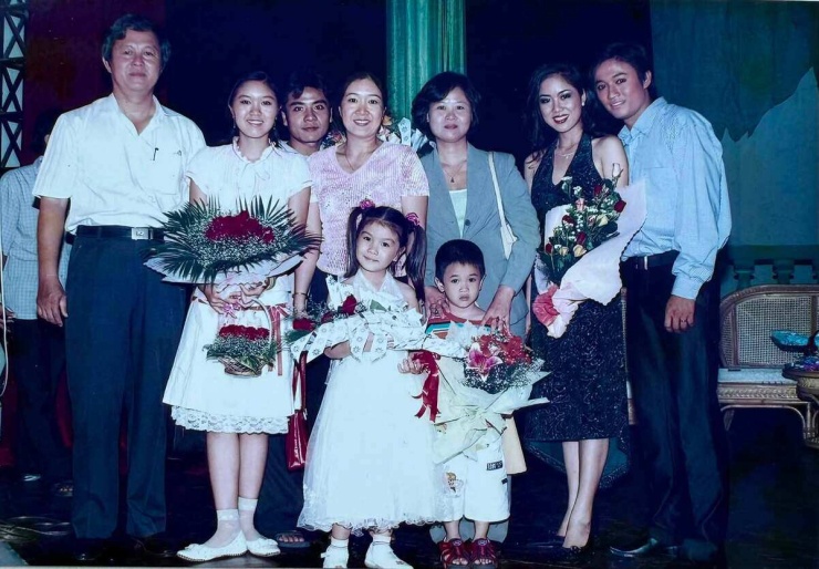 Ảnh sao 24/6: Lê Phương nhớ kỷ niệm cùng Quý Bình - 6
