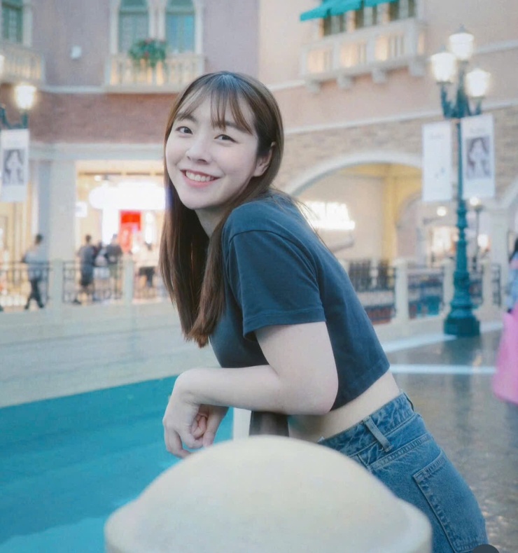 MC Thi Khả Oánh lạc quan tới phút cuối đời.&nbsp;