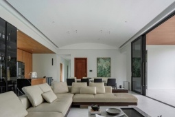 Biệt thự 525 m2 thiết kế quanh sân vườn để giải nhiệt