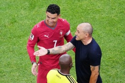 Tin nóng bóng đá World Cup 24/6: Cannavaro muốn Ronaldo thi đấu thêm vài năm