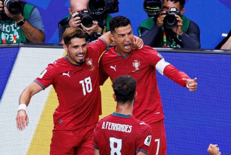 Bồ Đào Nha bị Colombia vượt mặt, có khả năng sớm gặp ĐT Anh ở World Cup