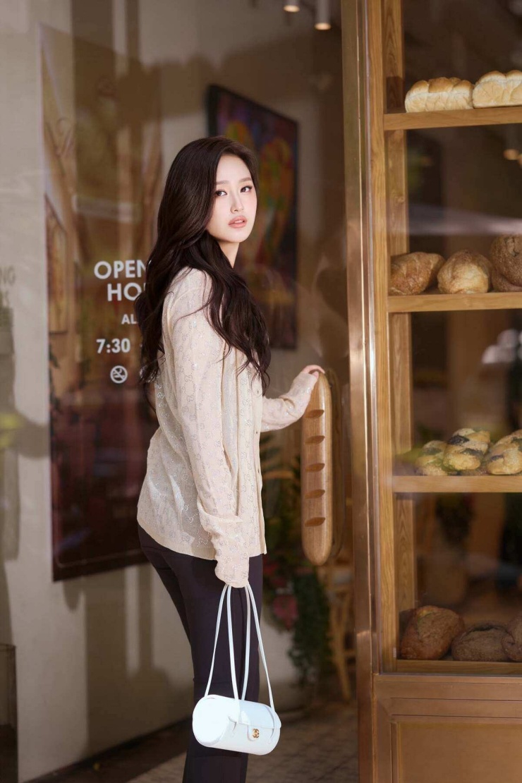 Mai Phương Thúy: 'Nỗ lực của tôi vượt xa danh xưng hoa hậu' - 2