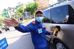 Giá xăng dầu hôm nay 25/6: Tiếp đà giảm sâu, xuống dưới 75 USD/thùng