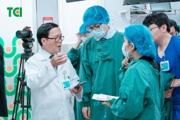 PGS Vũ Văn Khiên: “Cần tầm soát sức khỏe định kỳ, đừng đợi triệu chứng”
