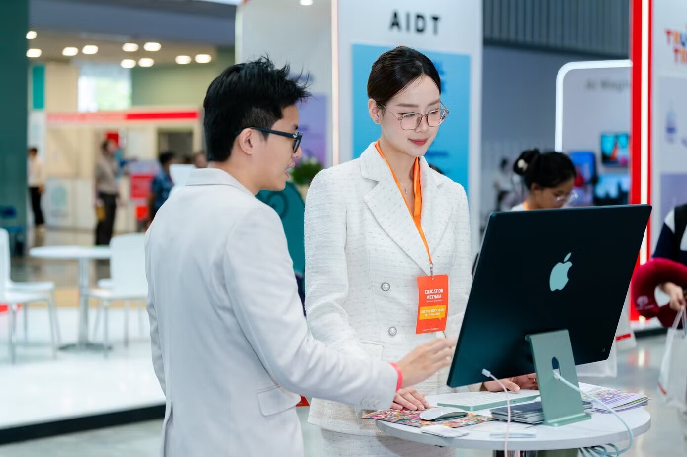 Ngôi trường Hoa hậu Bảo Ngọc học thạc sĩ vì sao lại thành tâm điểm - 1