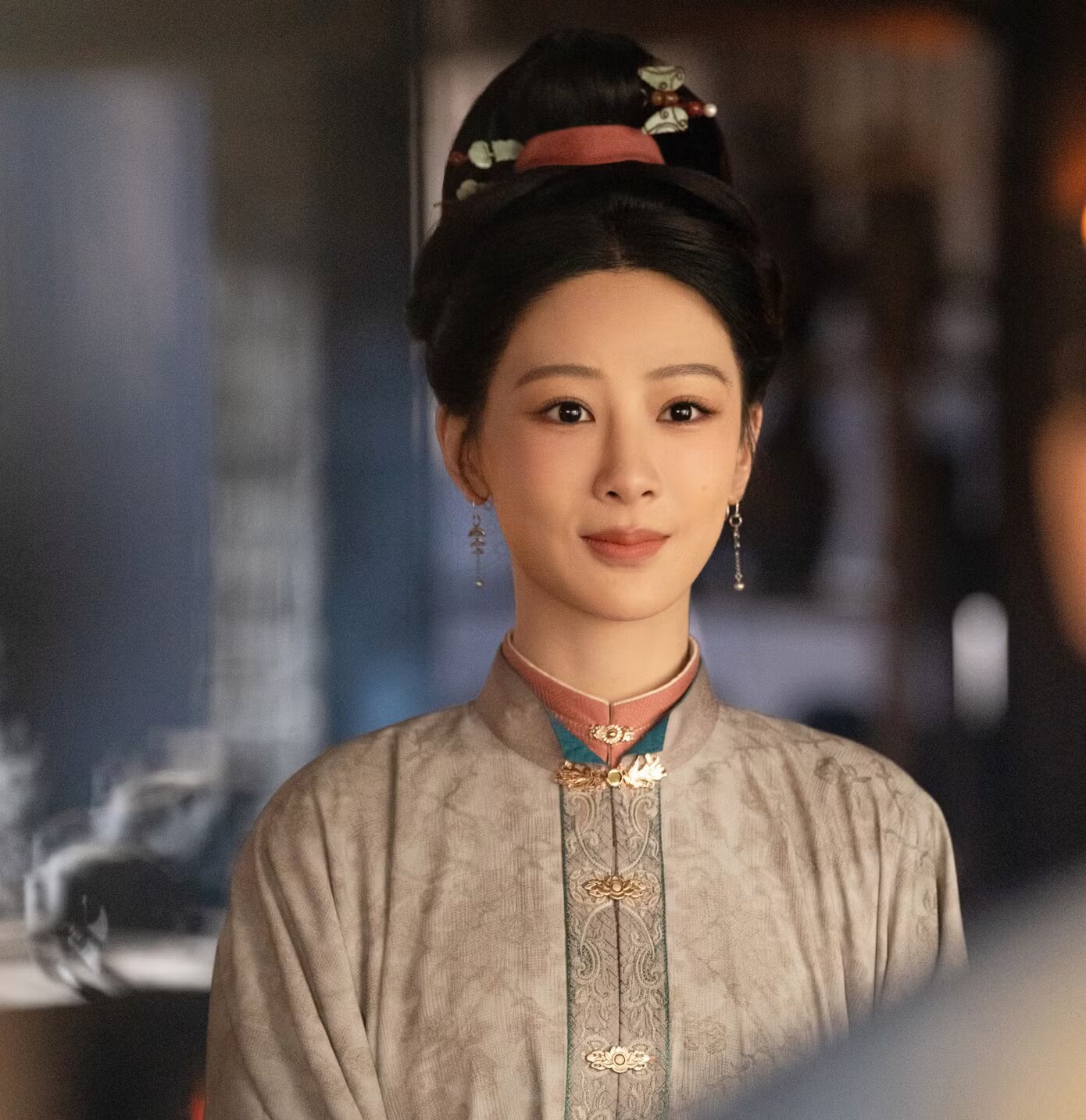 Cách diễn ồn ào đã bị Dương Tử sử dụng ở nhiều bộ phim, từng bị chê diễn xuất quá lố nhưng nữ diễn viên không thay đổi.