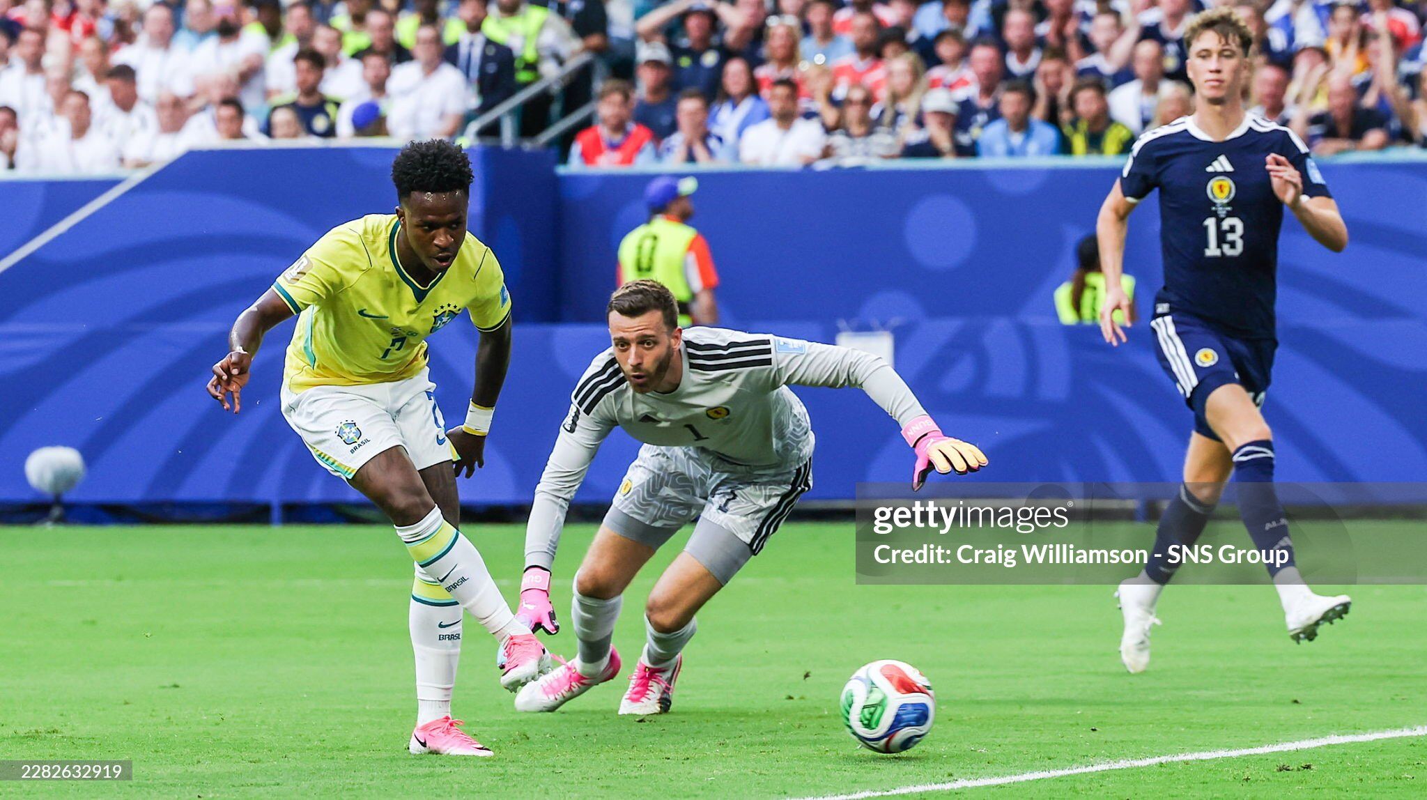 Trực tiếp bóng đá Scotland - Brazil: Alisson cứu thua, không có bàn danh dự (Hết giờ) - 1