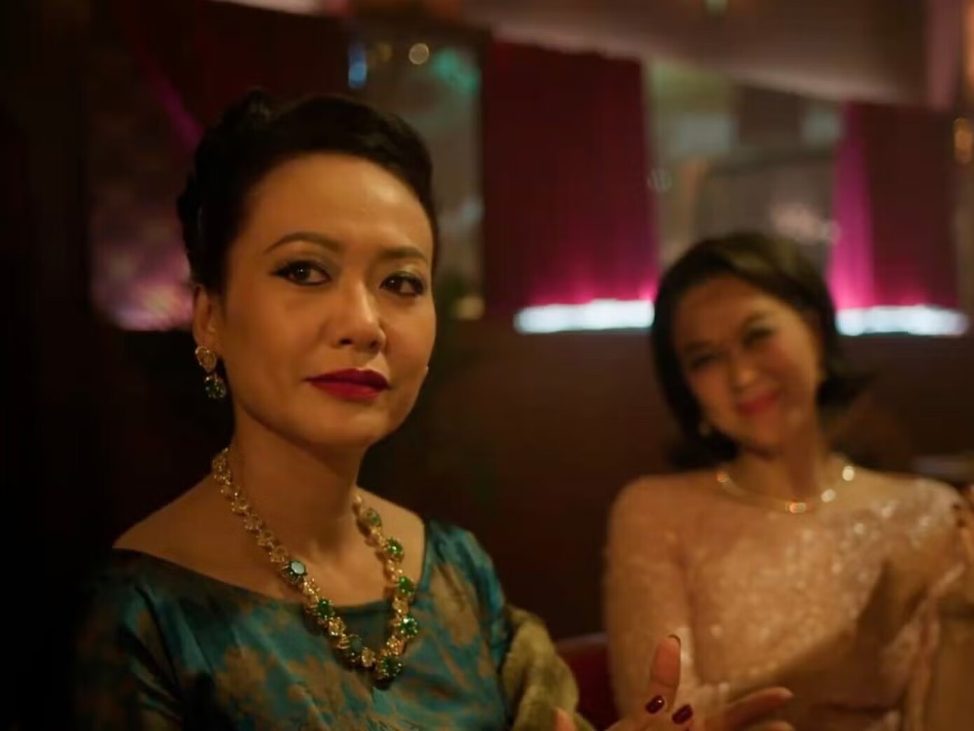 Bi kịch của vũ nữ hết thời - 2