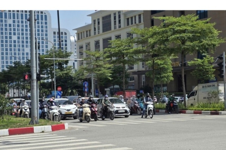 Nguyên nhân miền Bắc oi bức ngột ngạt đỉnh điểm dù nhiệt độ không quá cao