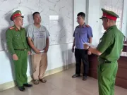 Khởi tố đối tượng ‘hô biến’ 300kg bột đậu nành thành cà phê
