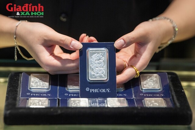 Giá bạc hôm nay ngày 26/6, bạc Phú Quý, Doji, Ancarat, Sacombank-SBJ vẫn duy trì ở vùng 59 triệu đồng/kg.