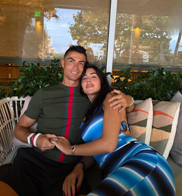 Georgina Rodriguez và Georgina Rodríguez đoàn tụ tại Miami, Florida, Mỹ. Ảnh: Instagram