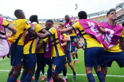Tổng thống Ecuador cho cả nước nghỉ 1 ngày, mừng chiến thắng ĐT Đức ở World Cup